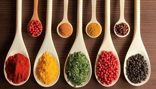 راهنمای نگهداری از ادویه
