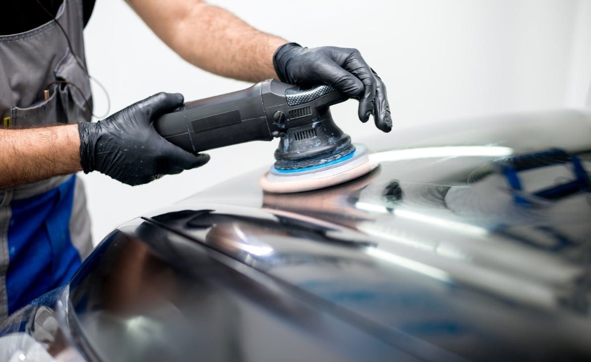   car polishing 