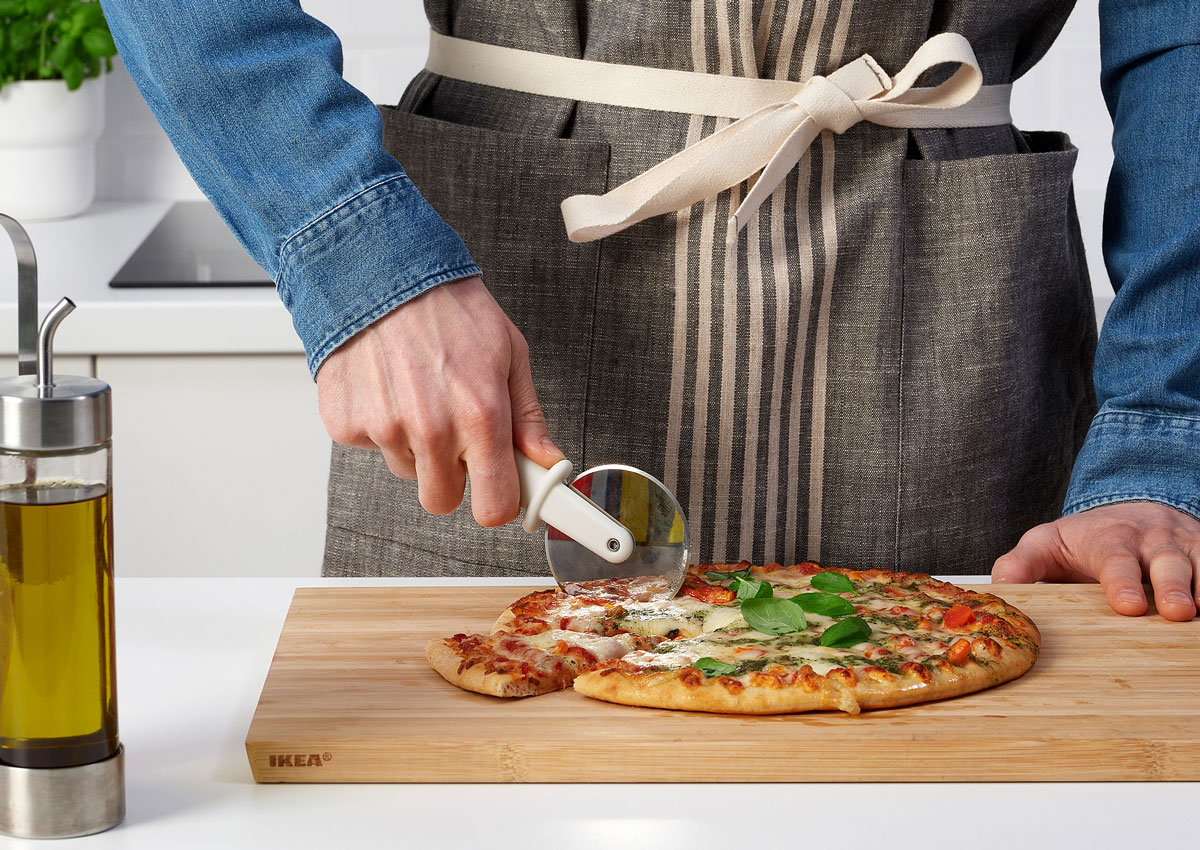 UPPFYLLD-Pizza-cutter-30521937-Ikea-Banner-01