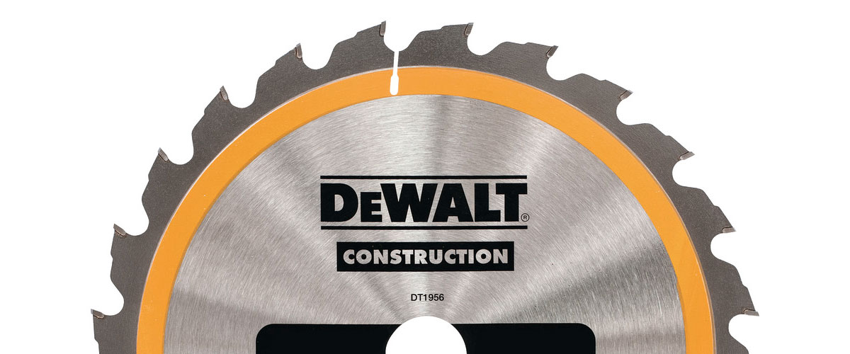   DT1956-Dewalt-Banner-01 