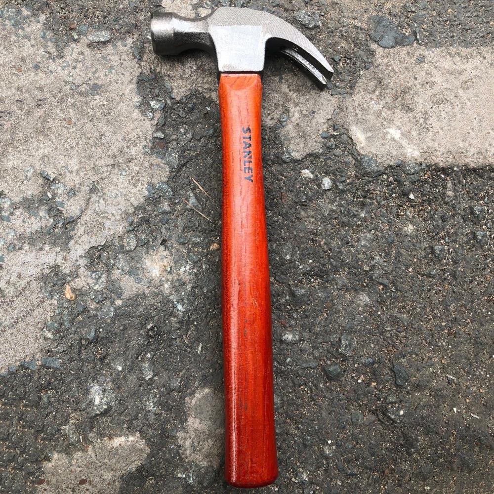 چکش میخ‌کش استنلی