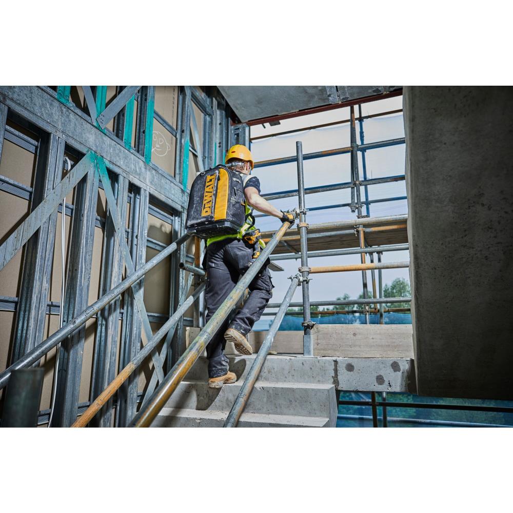 کوله‌پشتی ابزار دیوالت